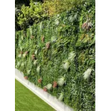 Mur végétal savane décor naturel et rustique